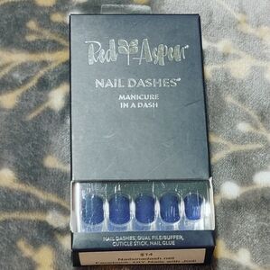 Red Aspen Blue Nail Dashes